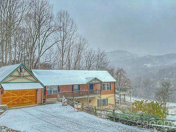 3rd image of 262 Sams Trl