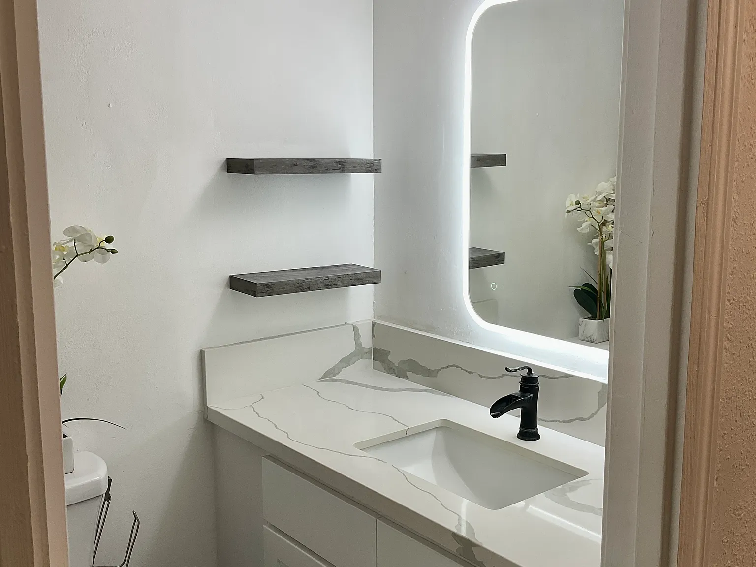2 bed, 563 sqft, $2,600 — Photo 4
