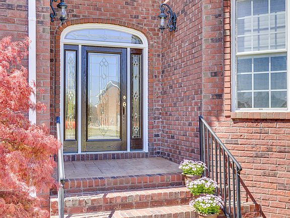 3rd image of 3351 Mintonville Point Dr