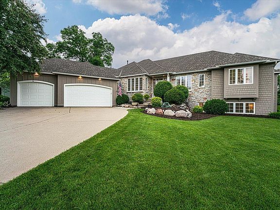 2nd image of 7806 Bush Lake Dr