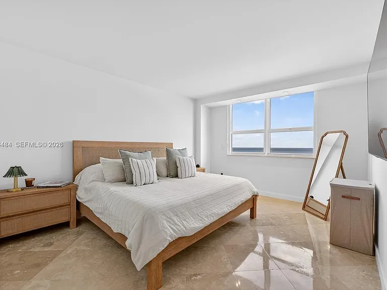 2080 S Ocean Dr #1711 — Photo 21