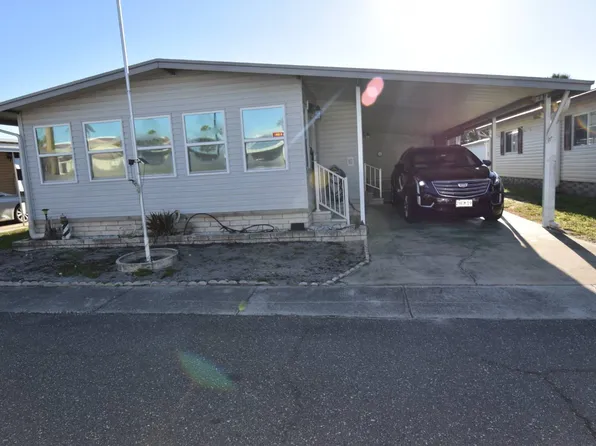 620 Whippoorwill Ln, Largo, FL 33770