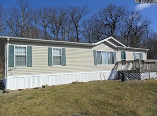 5231 L St NE, Magnolia, OH