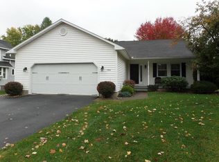 7594 E South St, Clinton, NY 13323