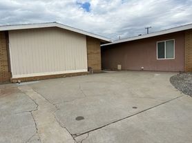 1455 Laramie, 1