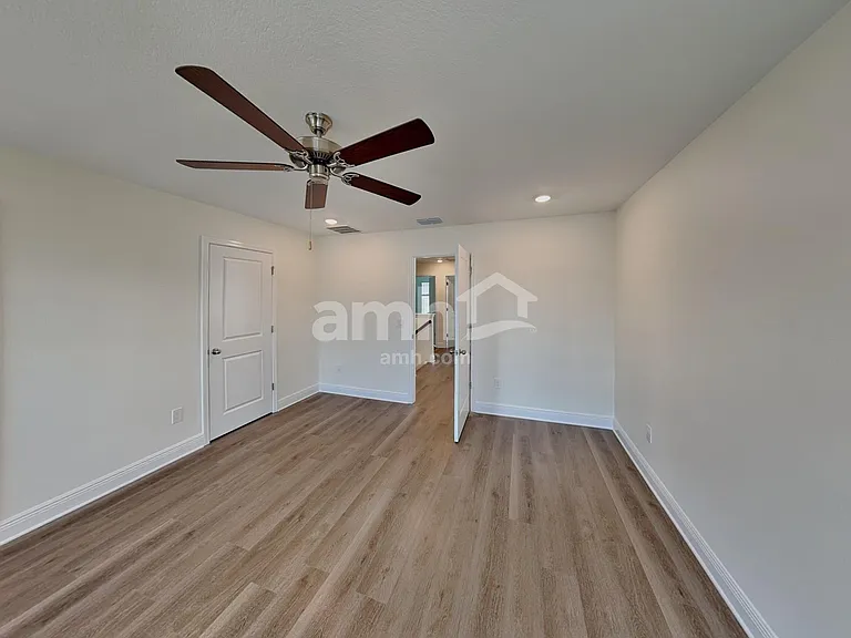 5968 Pinewood Estates Dr — Photo 8