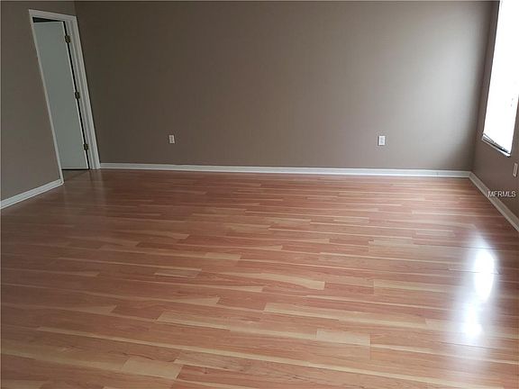 2nd image of 19534 Timberbluff Dr