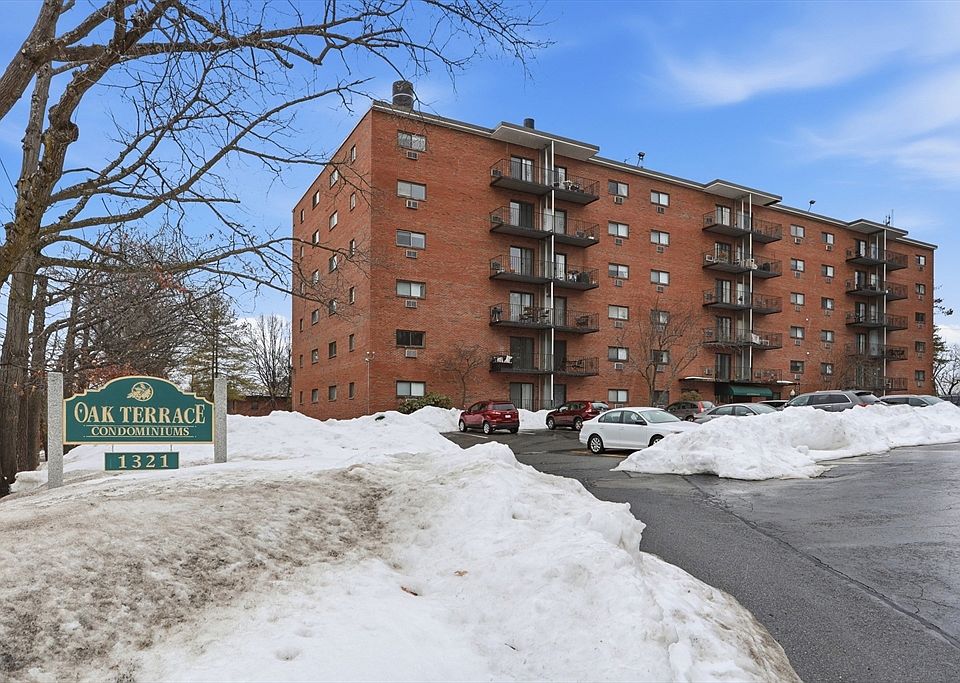 1st image of 1321 Worcester Rd APT 201