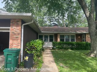 5266 Carlton Dr, Springfield, IL 62703