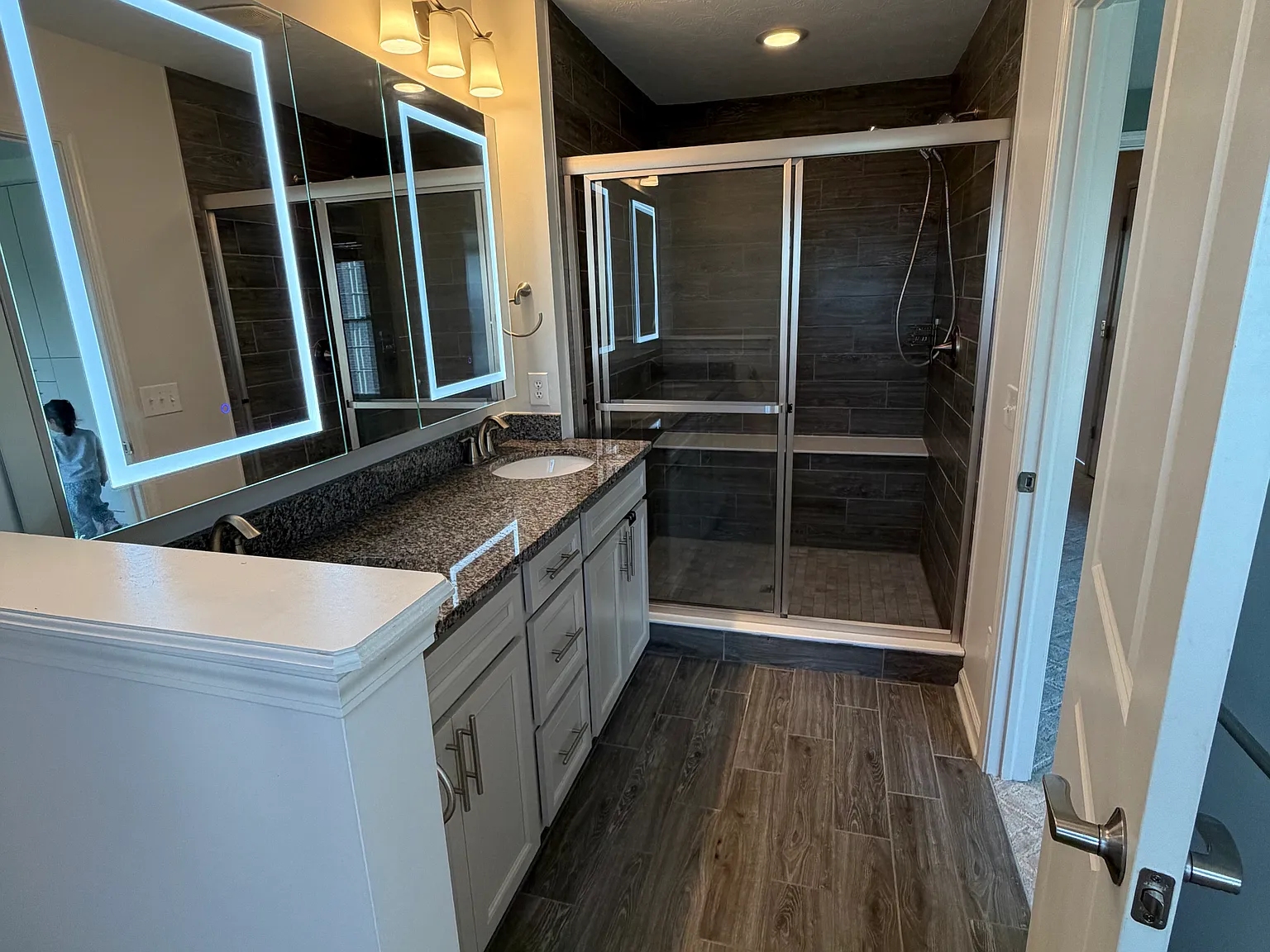 4 bed, 2109 sqft, $3,600 — Photo 3
