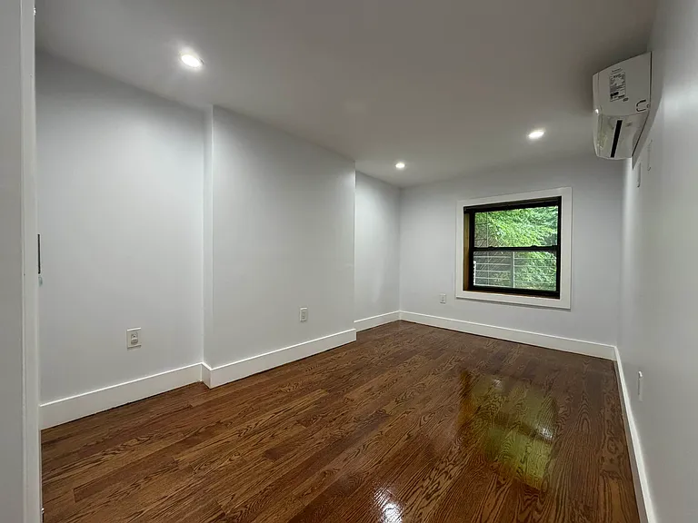 1380 Saint Marks Ave #GARDEN — Photo 8