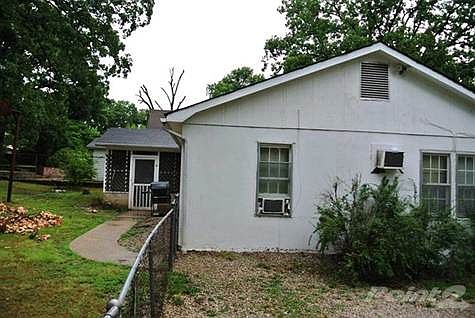 5th image of 1111 Nooney St