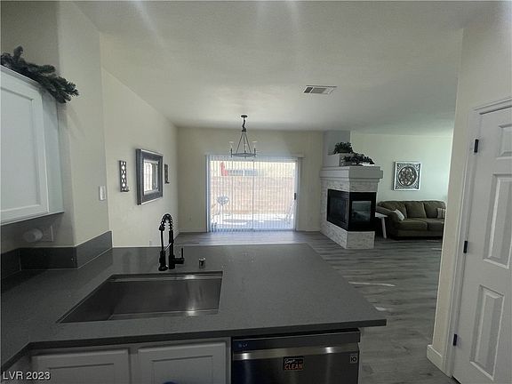 4th image of 6436 Sierra Diablo Ave #0