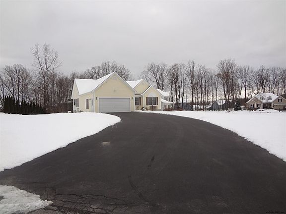 4th image of 35 Chapel Hill Blvd