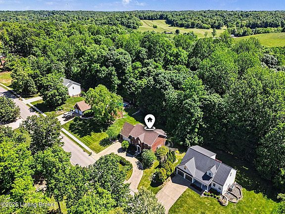3rd image of 2609 Stonemill Dr