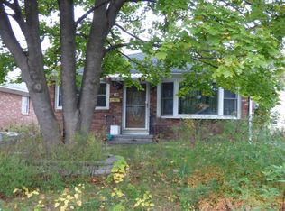 12 Joanne Ct, Albany, NY 12209