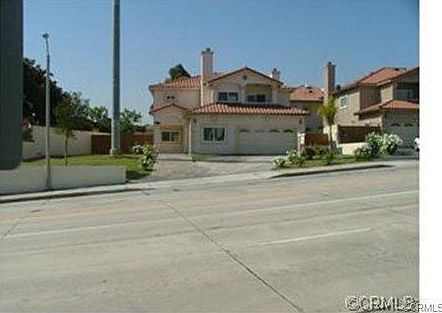 2nd image of 5160 W 120th St