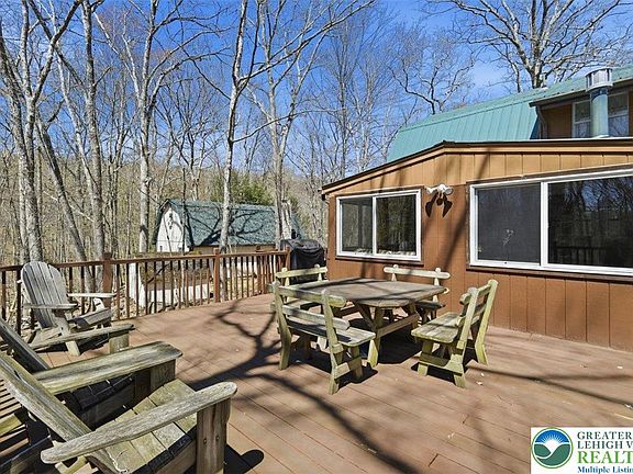 4th image of 114 Bourne Ct