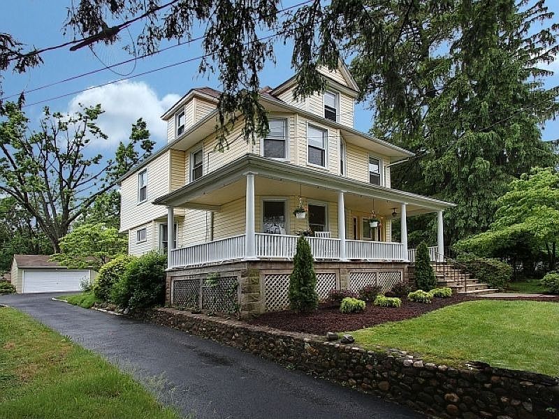 137 Myrtle Ave, Cedar Grove, NJ 07009 Zillow