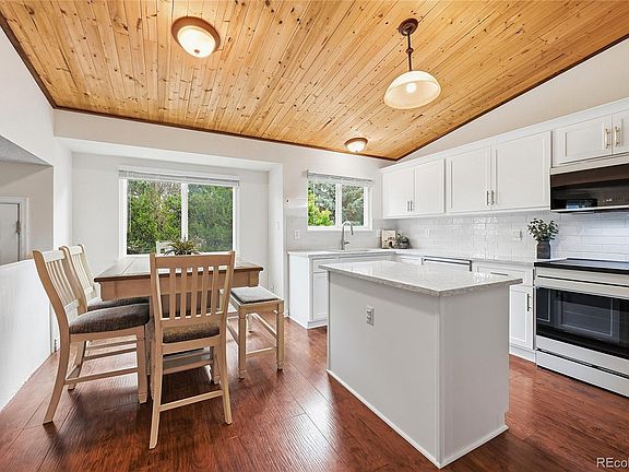 5th image of 9688 Whitecliff Place