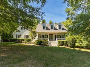1203 Foxhaven Dr, Greensboro, NC 27455