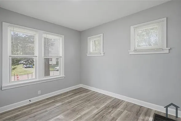 1600 Purdue Ave — Photo 6