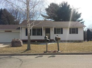 501 14th Ave, Baraboo, WI 53913