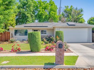 4562 N Holt Ave, Fresno, CA