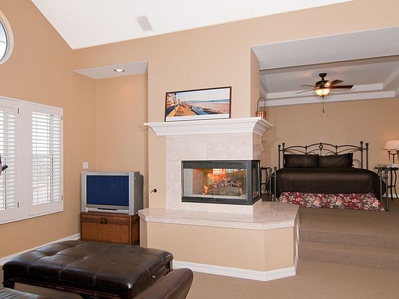 Fabulous Master Suite with retreat