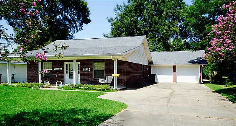 1st image of 2219 McCloud St