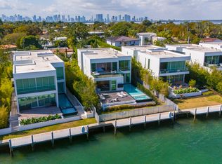 1031 W 48th St #6, Miami Beach, FL 33140