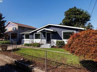 8101 SE 65th Ave, Portland, OR 97206