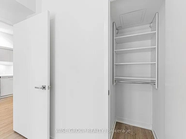 500 Wilson Ave #118 — Photo 24
