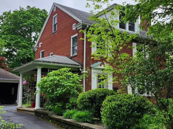 228 S Patterson St, State College, PA 16801