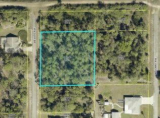 1520 Desoto Ave, Lehigh Acres, FL 33972