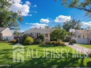 52 Sunset Ave, Old Bridge, NJ