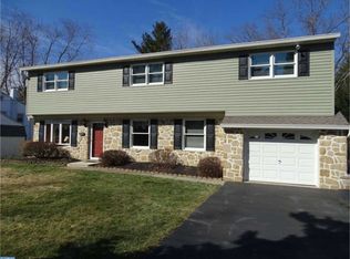 358 Hopwood Dr, Warminster, PA