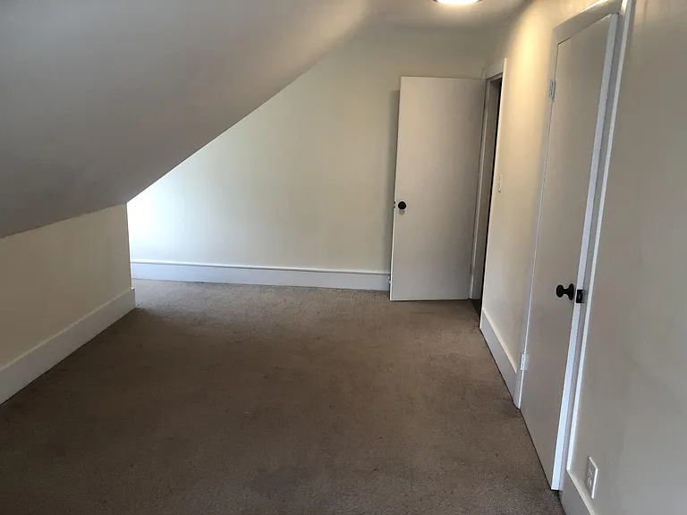 91 Cushing St #2 — Photo 10