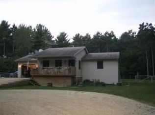 N9473 McIntosh Rd, Melrose, WI 54642