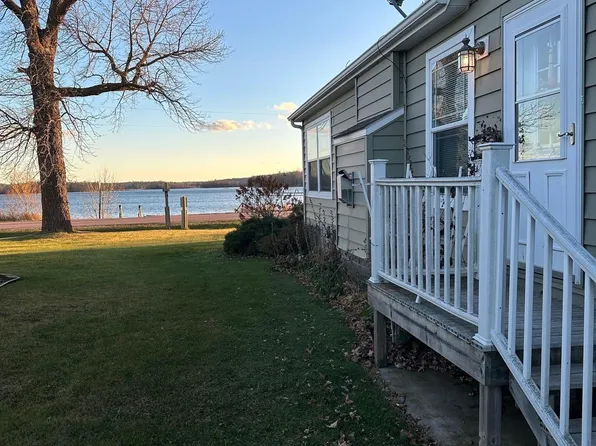 25701 Bambi Ln, Brainerd, MN 56401