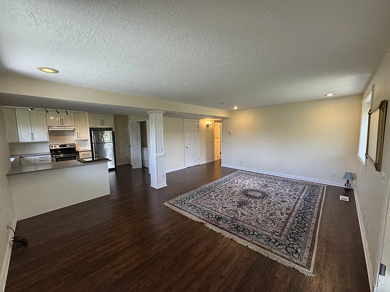 340 Rainbow Ln #B2 — Photo 1