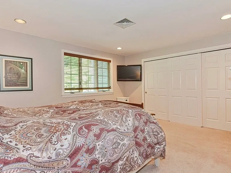 601 Browning Ln — Photo 25