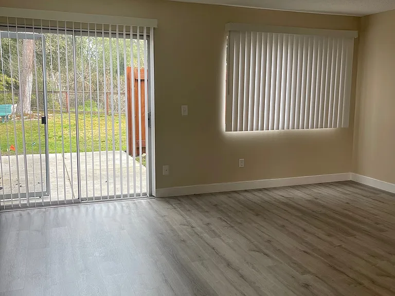 Matanzas Garden Apartments — Photo 30