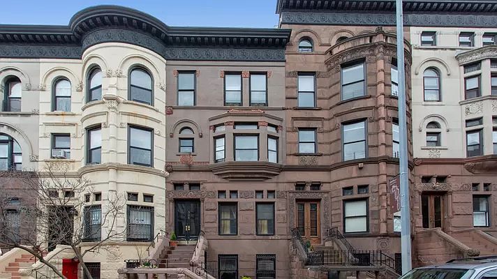 1st image of 305 Garfield Pl #1
