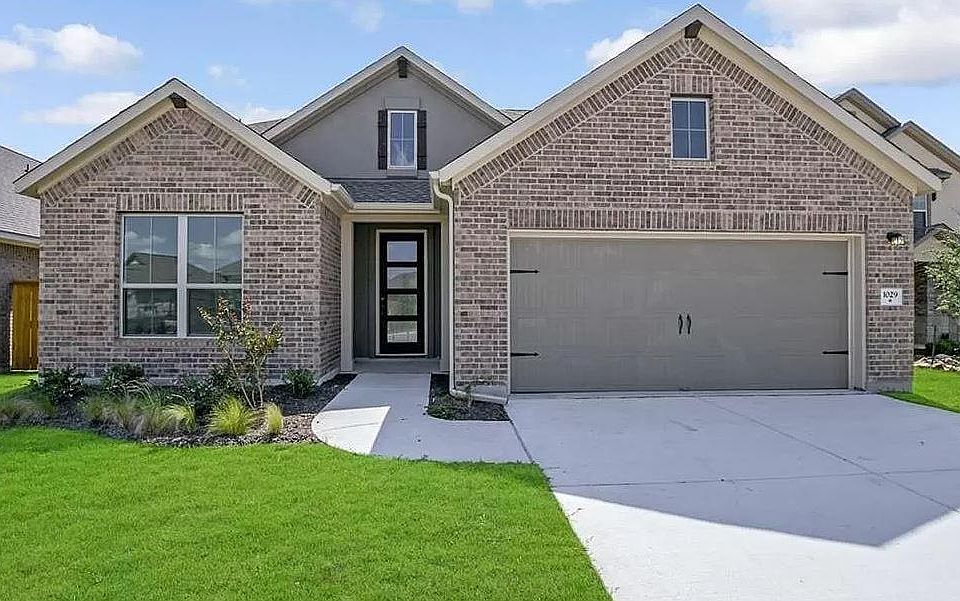 1st image of 1029 Zacarias Dr