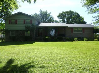1414 Barrett Dr, Mount Juliet, TN 37122