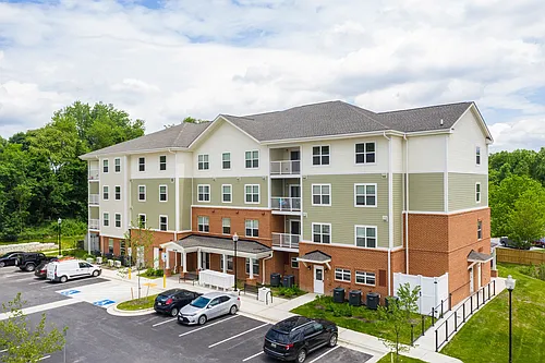 Woodfield Commons Photo 1