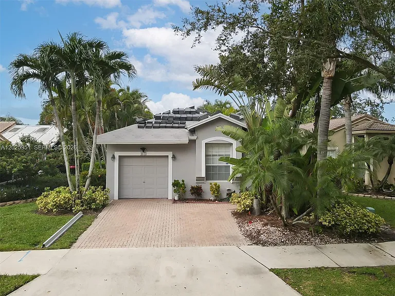 4123 Sapphire Bnd — Photo 4