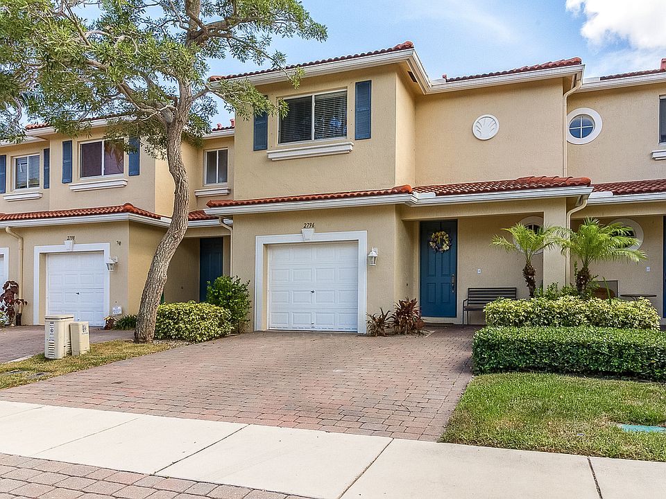 1st image of 2796 S Evergreen Cir