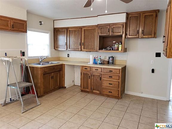 3rd image of 202 N 26th St